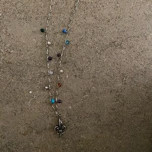 Necklace with fleur de lis pendant